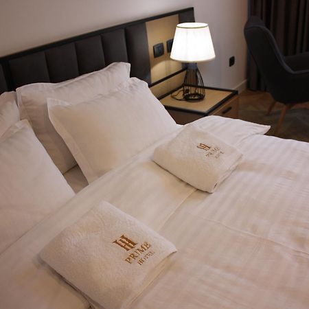 Prime Hotel Tirana Exterior foto